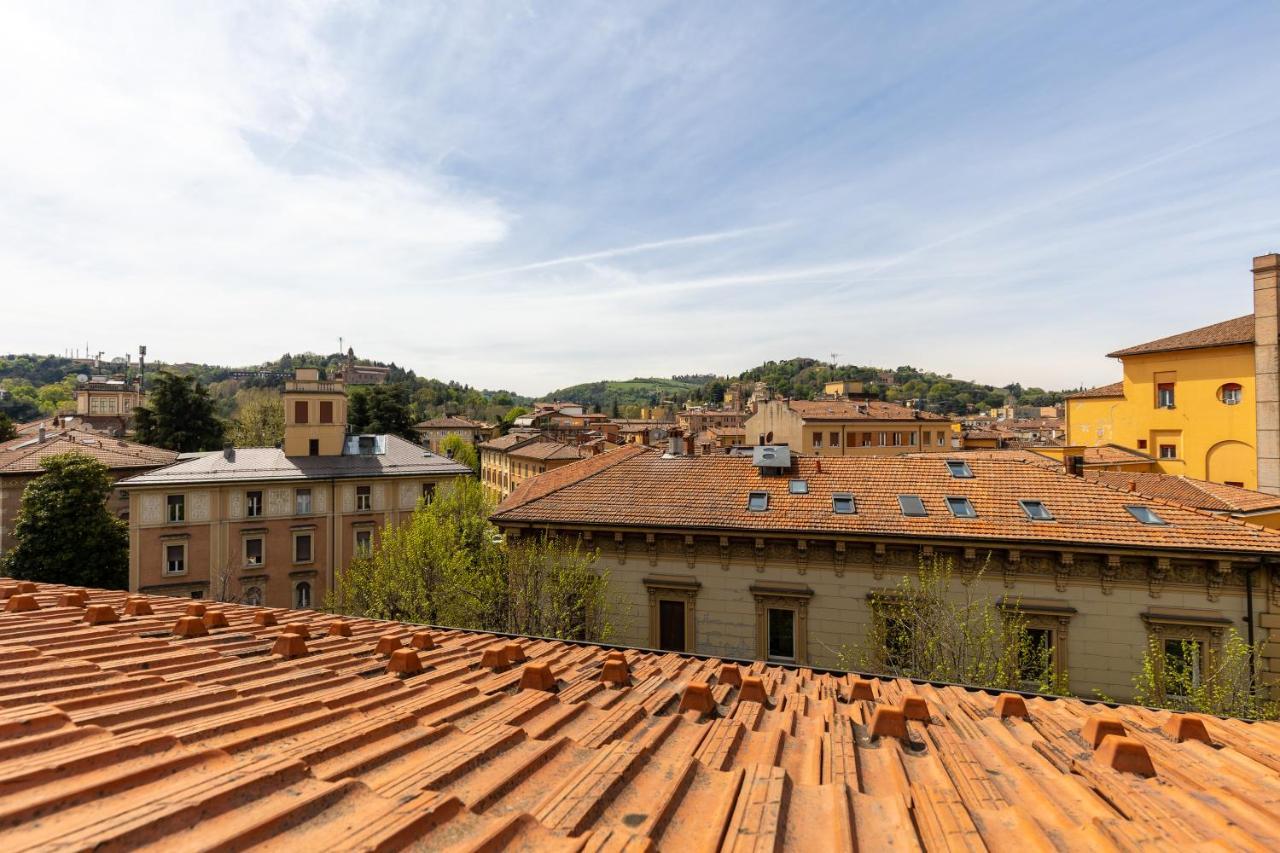 Italy Prestigious Historical Attic In Bologna Apartment Exterior photo